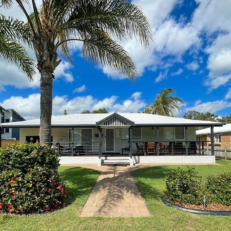 Beach House On Burrum- Close To Beach- 3Br- Wifi-Foxtel ウッドゲート エクステリア 写真