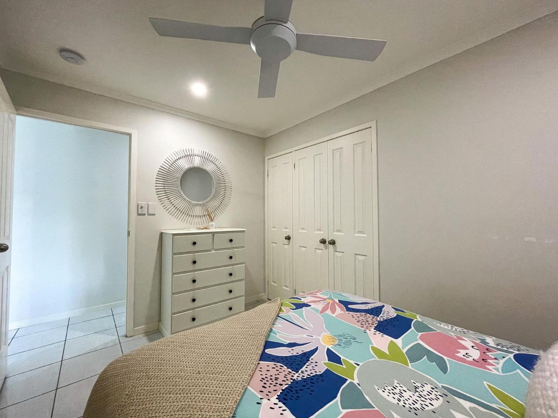 Beach House On Burrum- Close To Beach- 3Br- Wifi-Foxtel ウッドゲート エクステリア 写真
