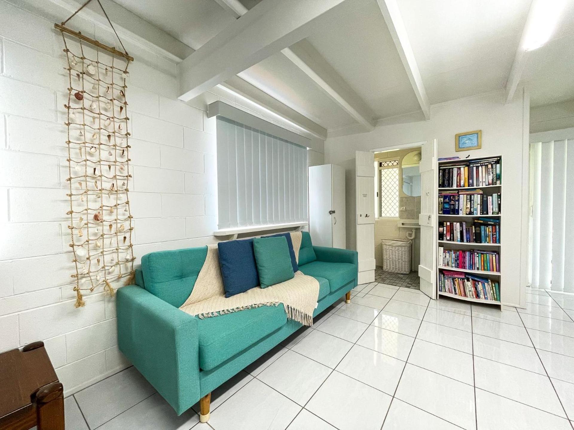 Beach House On Burrum- Close To Beach- 3Br- Wifi-Foxtel ウッドゲート エクステリア 写真